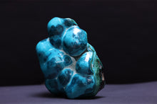 Load image into Gallery viewer, Malachite & Chrysocolla Freeform