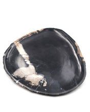 Load image into Gallery viewer, Small petrified wood plate | Indonesia