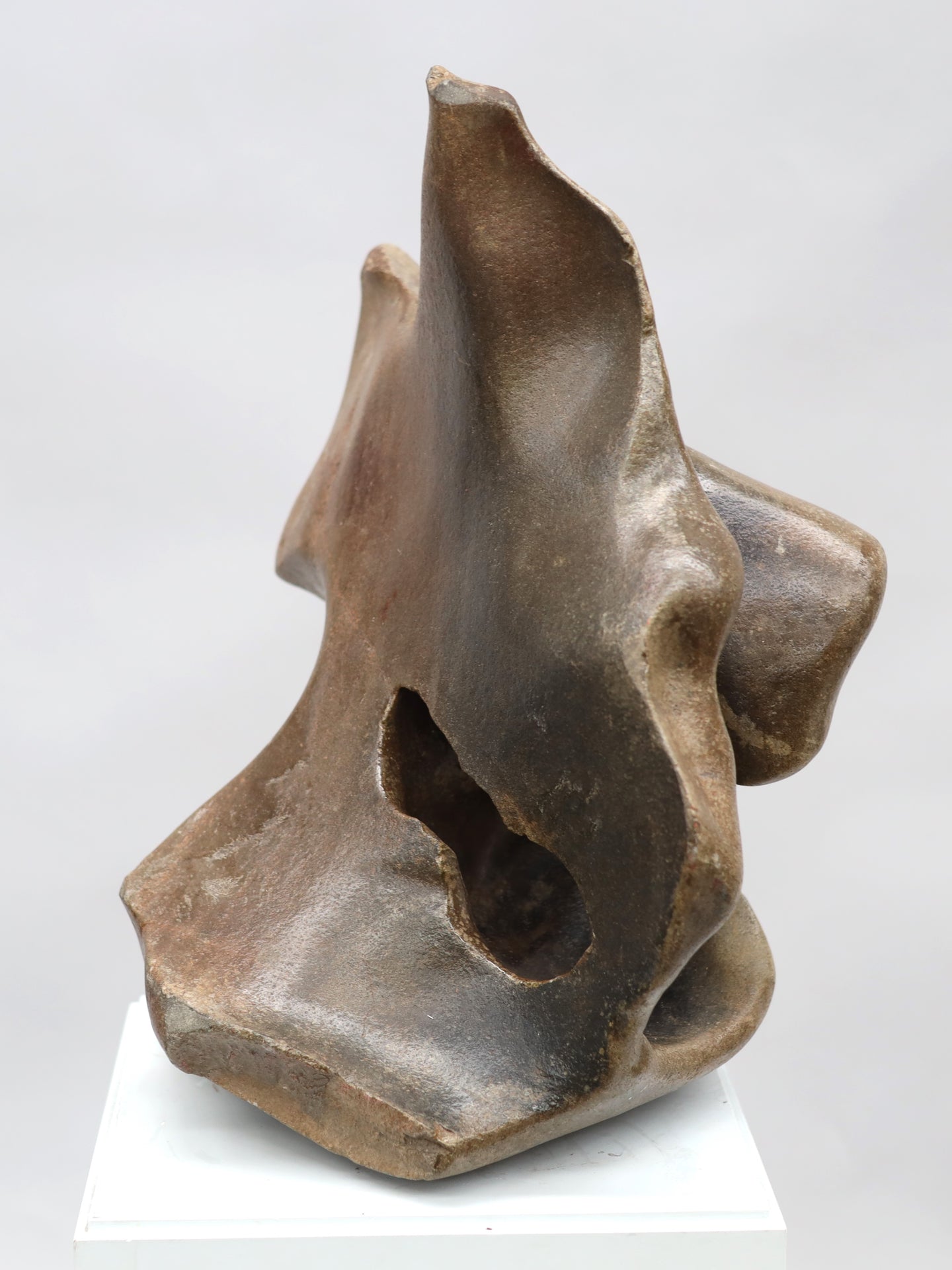Sculptural Quartzite Boulder | Brazil