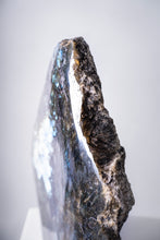 Load image into Gallery viewer, &#39;A&#39; Grade | Iridescent Labradorite
