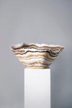 Load image into Gallery viewer, &#39;A&#39; Grade Aragonite Bowl
